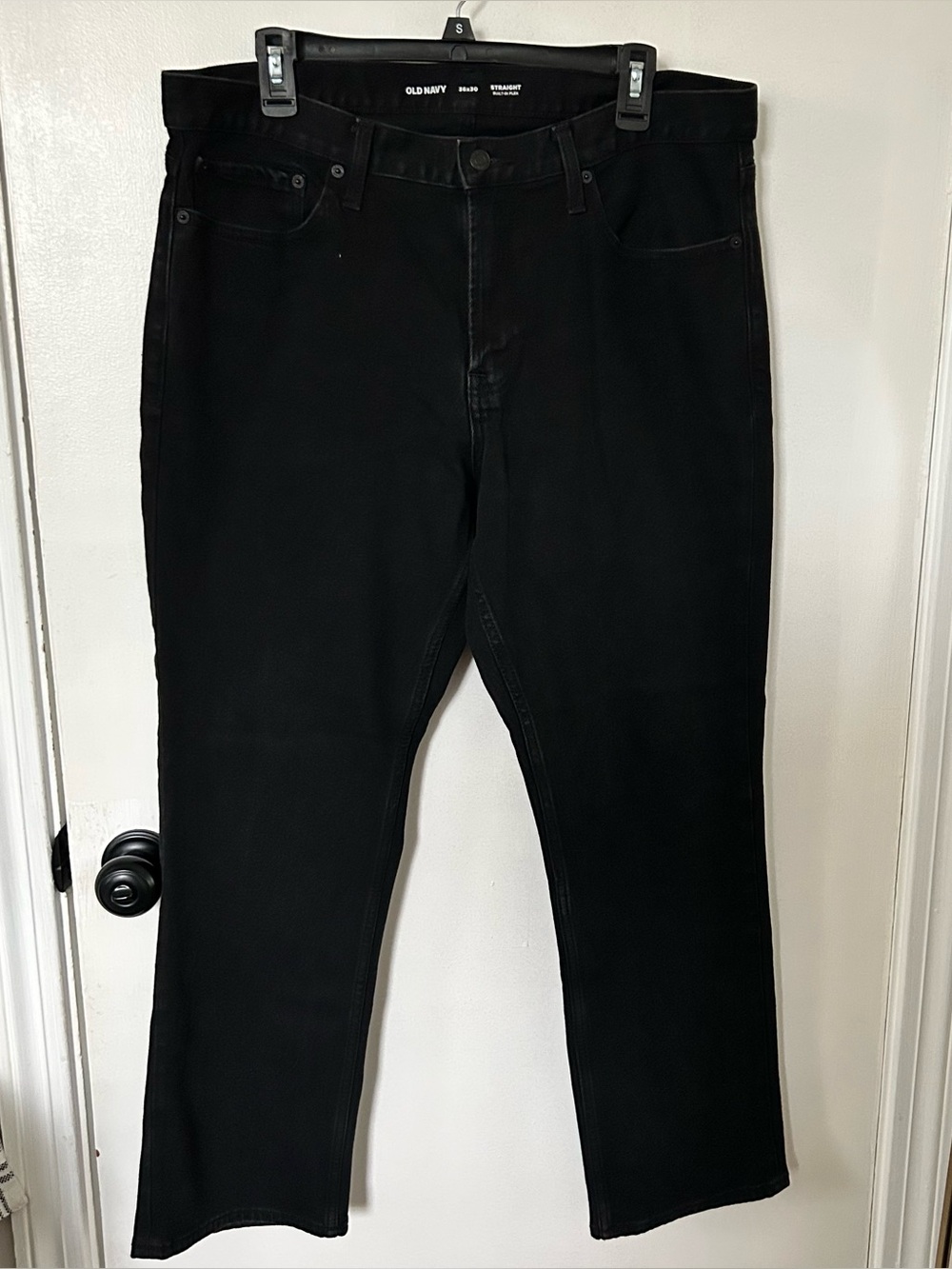 Old Navy Men’s Straight Built-In Flex Denim Jeans Black 36x30 (actual 29)